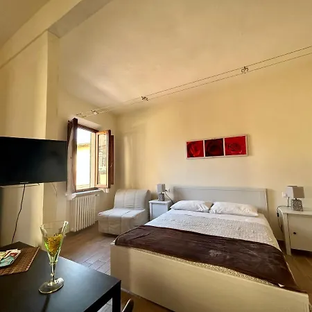Nel Centro Della Citta 3*