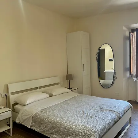 Nel Centro Della Citta 3*